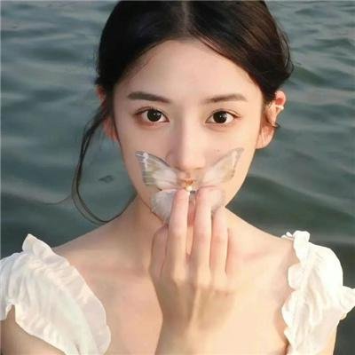 欢愉主妇 海报